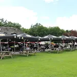 Hotel De Poteaupré 3*