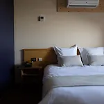 Hotel De Poteaupré 3*