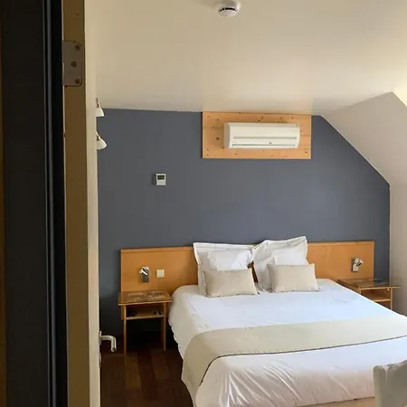 Hotel De Poteaupre 3*