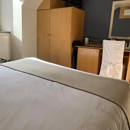 Hotel De Poteaupre 3*