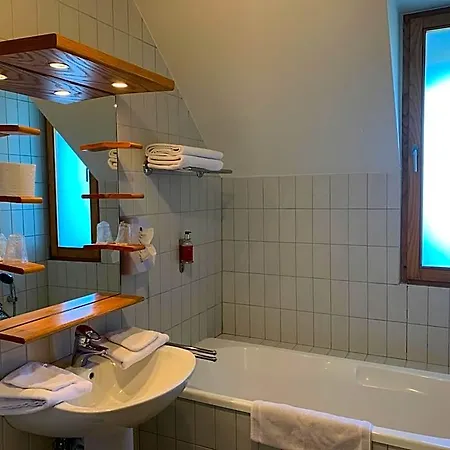 Hotel De Poteaupre 3*